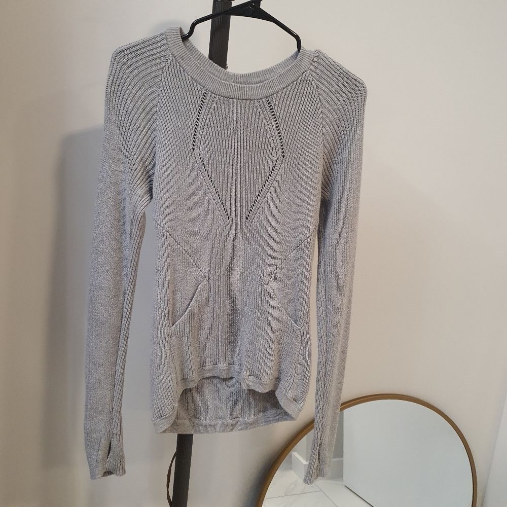 Lululemon Sweater gray small